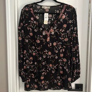 Casual Express Blouse / NWT